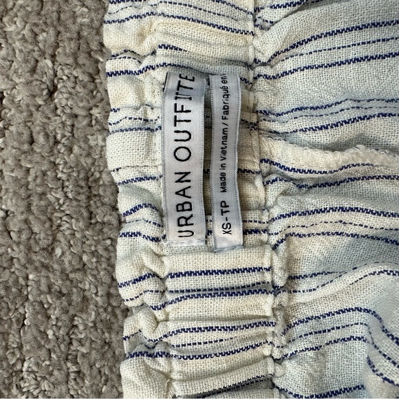 Urban outfitters shorts - Picture 3 of 3